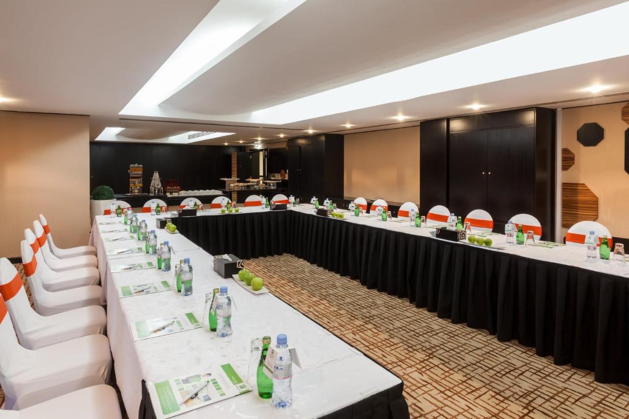 Holiday Inn Dubai Al Barsha By Ihg Exteriér fotografie